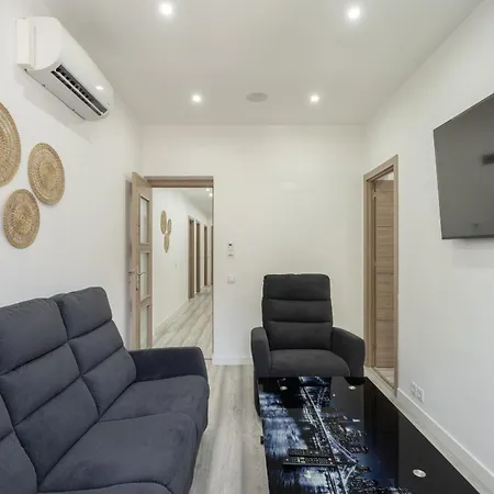 Modern By Homing Casa de hóspedes *